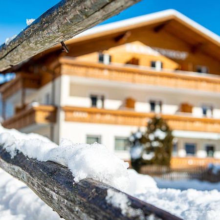 Гостевой дом Pension Tannenhof Ahrntal Экстерьер фото